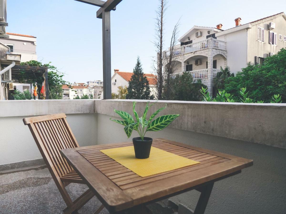 Apartment Lim Budva Luaran gambar